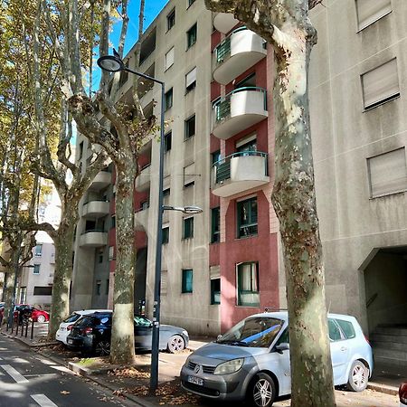 Lyon Premium - Luxezen Spa Villeurbanne Bagian luar foto