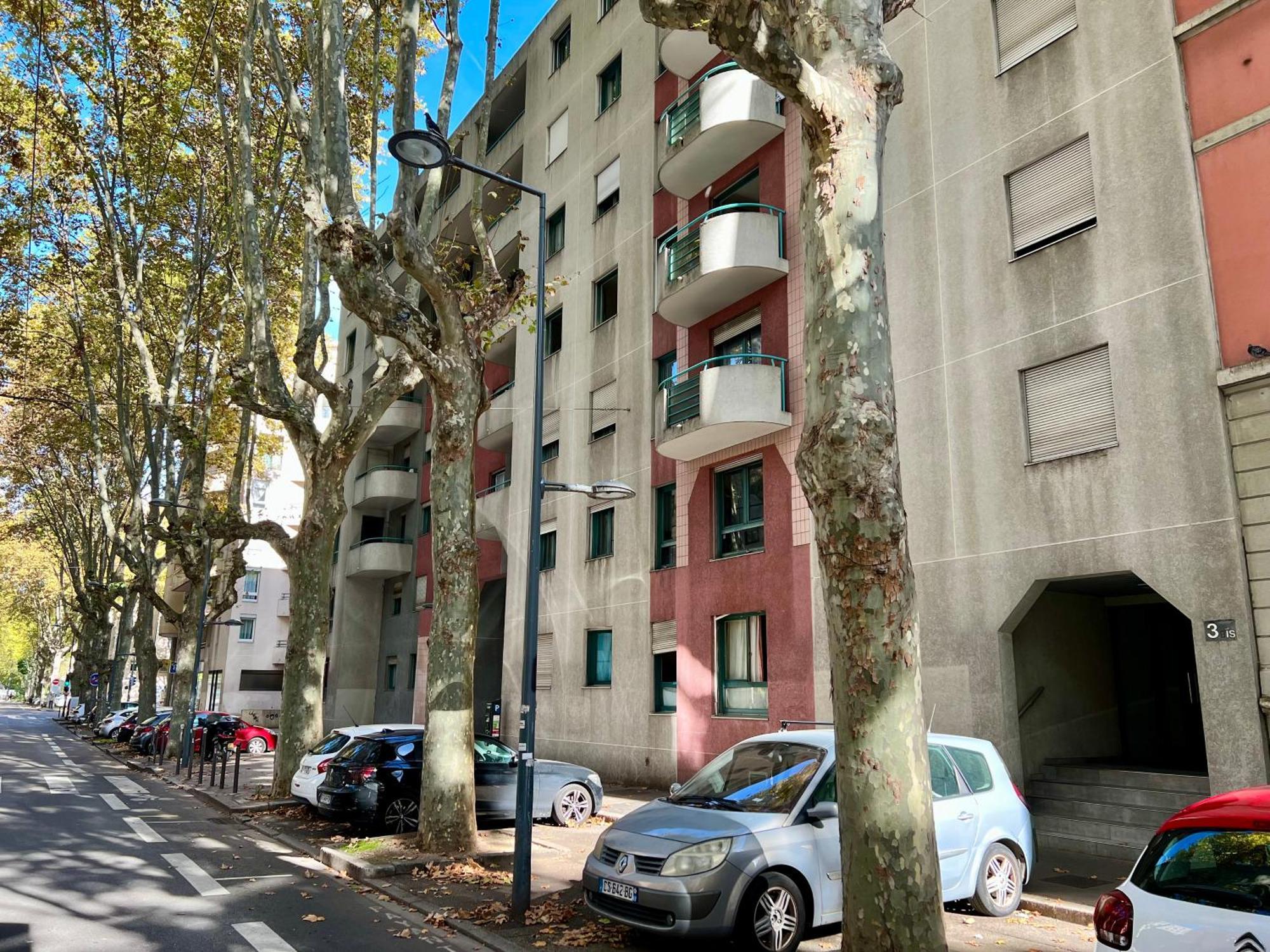 Lyon Premium - Luxezen Spa Villeurbanne Bagian luar foto