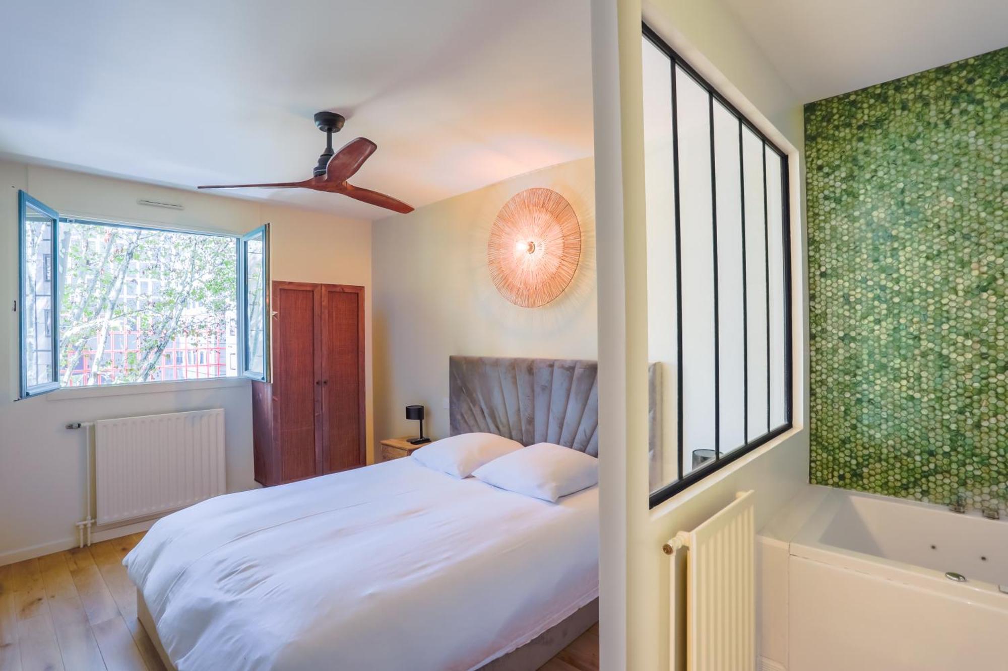 Lyon Premium - Luxezen Spa Villeurbanne Bagian luar foto